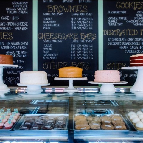 Sugaree’s Bakery In Mississippi Ships Its Popular Layer Cakes Across The Country