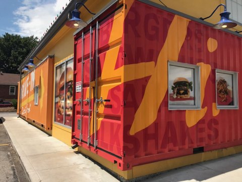 You've Got To Try The Fried Bologna From This Unassuming Restaurant In Missouri