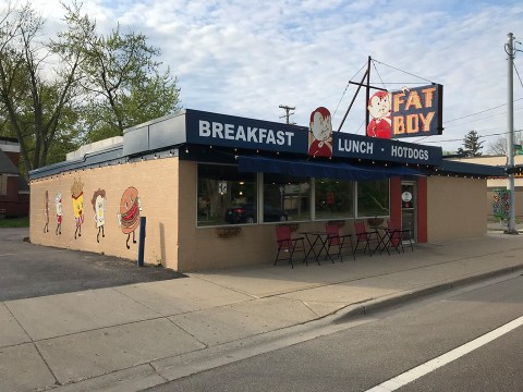 Don't Drive Past This Quirky Michigan Diner Without Stopping For A Burger Or Two