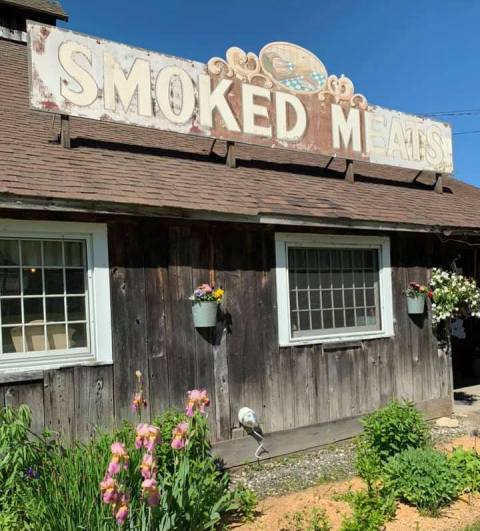 The Little Vermont Smokehouse That's A Meat And Cheese Paradise