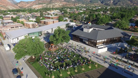 Visit The Utah Shakespeare Festival For A Fun Fall Getaway