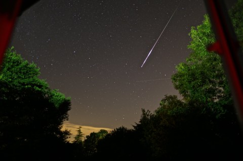 The Kansas Sky Will Light Up With Shooting Stars And A Nearly Full Moon This Week