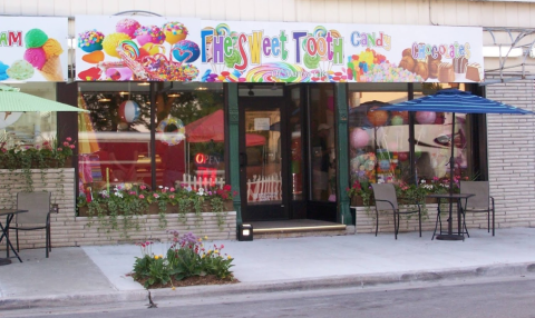 The Old-Fashioned Candy Shop In Michigan Where You'll Find A Fantastic Sugar Rush