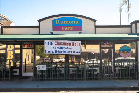 The Down-Home Cafe In Southern California That Makes Country-Style Meals That Will Stick To Your Ribs