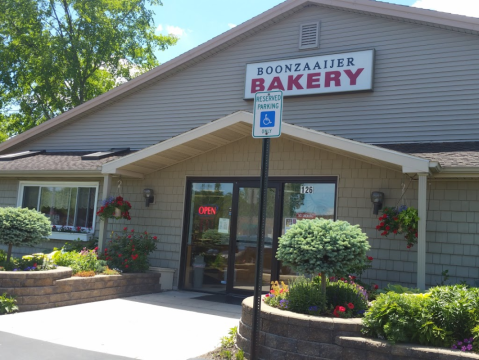 Sink Your Teeth Into Authentic Dutch Pastries At Boonzaaijer Bakery In Michigan