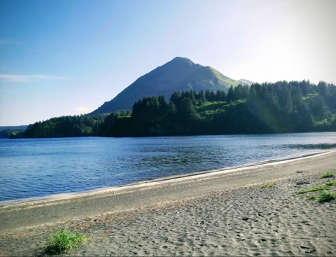 These 7 Beautiful Beaches In Alaska Are Great Choices For Your Next Picnic