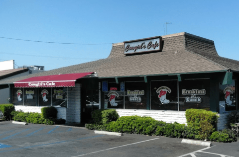 People Drive From All Over For The Biscuits And Gravy At Cowgirls Cafe In Southern California