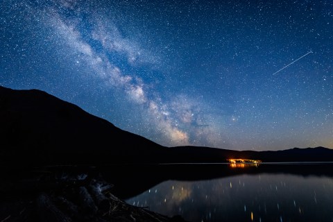 The Montana Sky Will Light Up With Shooting Stars And A Nearly Full Moon This Week