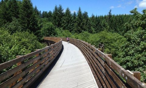 This Abandoned Railway Hike In Oregon Is A Historic Treasure