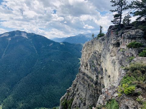 This Underrated Montana Hike Is Absolutely Magical