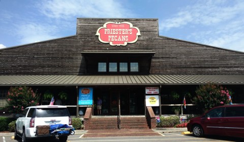 This Two-Story Country Store Makes The Best Homemade Sweets In Alabama