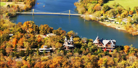 This One-Of-A-Kind Arkansas Castle Is A Strange Sight Indeed