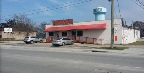 Get Your Fill Of Ethnic Eats And Sweets At Le Bakery And Cafe In Mississippi