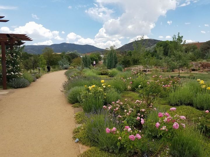 santa fe botanical garden