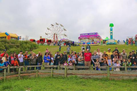 One Of The Largest Fall Festivals In The Northeast Can Be Found At Heaven Hill Farm In New Jersey