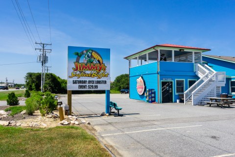 Devour Endless Crab Legs And More At Jimmy's Seafood Buffet In North Carolina