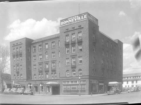 Take A Ghost Walk Through Idaho Falls, The Most Haunted Town In Idaho