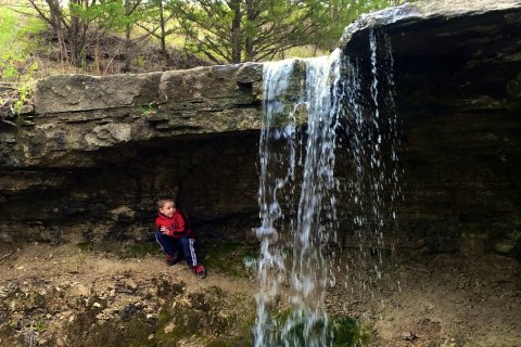 Alcove Springs Trail In Kansas Will Lead You Straight To A Waterfall