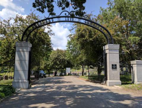 Woodland Cemetery Is One Of Iowa's Spookiest Cemeteries