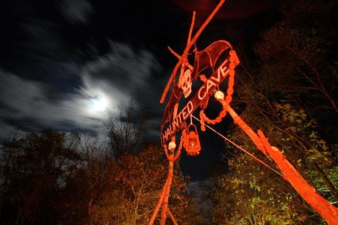 The World's Longest Haunted Trail Is Inside The Real Lewisburg Haunted Cave Near Cincinnati