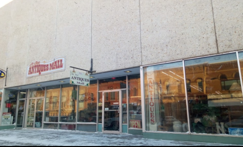 The Two-Story St. Joe Antique Mall In South Dakota Is Almost Too Good To Be True