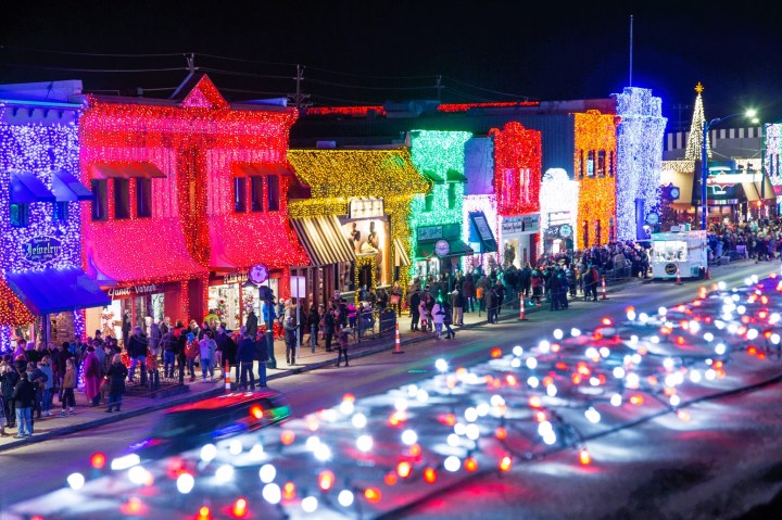 Christmas towns in Michigan