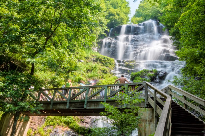 tallest waterfall in Georgia