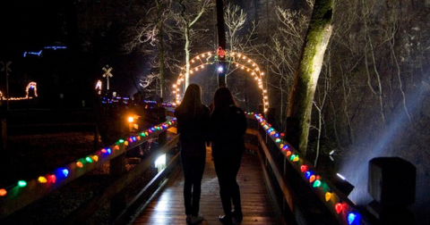 Visit Natural Tunnel,  A Unique Christmas Cave In Virginia This Season