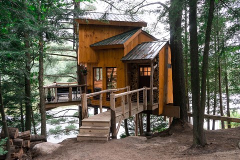 Experience The Fall Colors Like Never Before With A Stay At The Vermont Tree Cabin at Walker Pond