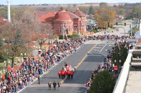 Dress Up Like A Cowboy For This Year's Wild-West Themed Sycamore Pumpkin Festival, A Halloween Event In Illinois