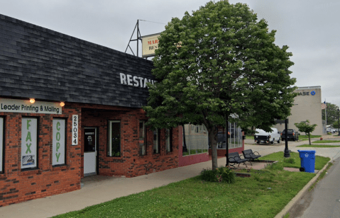 Markovski's Family Restaurant In Michigan Will Make You Feel Like You're Having Dinner At Grandma's House