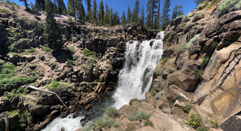 There’s A Secret Waterfall In Northern California Known As Webber Falls, And It’s Worth Seeking Out