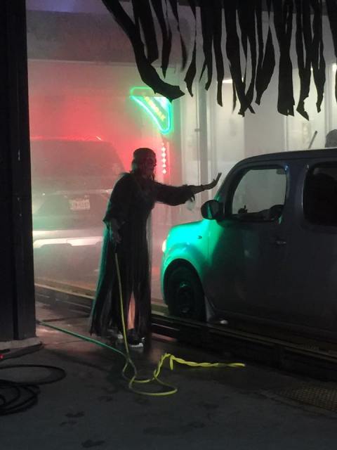 Oddly Enough, There's A Haunted Carwash In Texas And It's Just As Terrifying As It Sounds