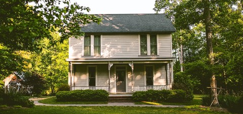 There's A Life-Sized Replica Of Mike Myers' House In North Carolina And 'Halloween' Fans Can't Get Enough