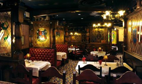 Try Something New At Lord Essex Steakhouse, A Minnesota Restaurant That Looks Like A Medieval Castle