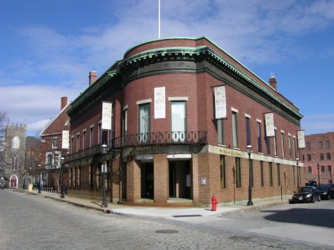 The Largest Quilt Museum In Massachusetts Is Truly A Sight To See