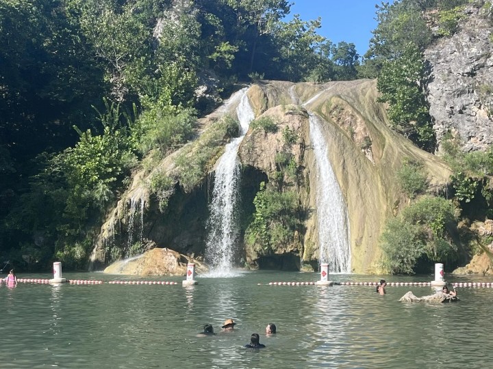 tallest waterfalls in oklahoma