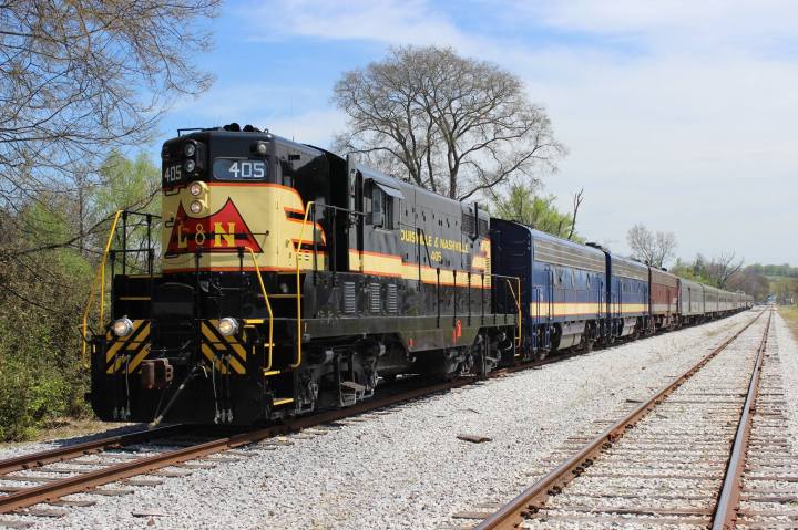 murder mystery train in Nashville