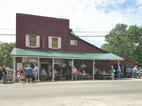 Pfeiffer Station General Store In Ohio Will Transport You To Another Era