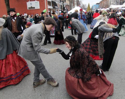 Your Whole Family Will Love The Annual Dickens Of A Christmas Festival, The Largest Event Of Its Kind Near Nashville