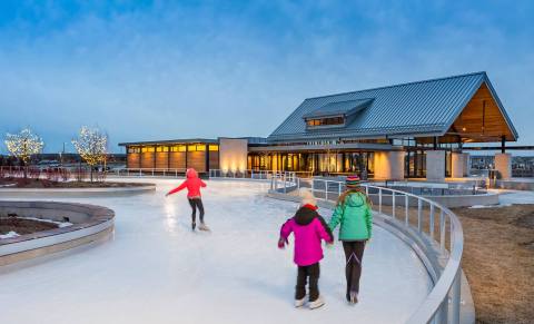 The Central Park Ice Skating Trail In Minnesota Is Positively Enchanting