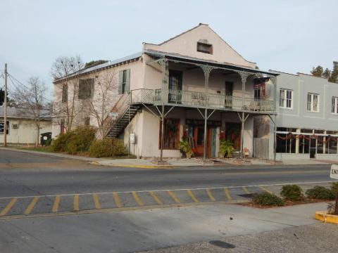 Ma Mama's Kitchen Has Some Of The Most Mouthwatering Steaks In Louisiana