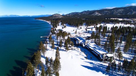 The Edgewood Tahoe Resort In Nevada Gets All Decked Out For Christmas Each Year