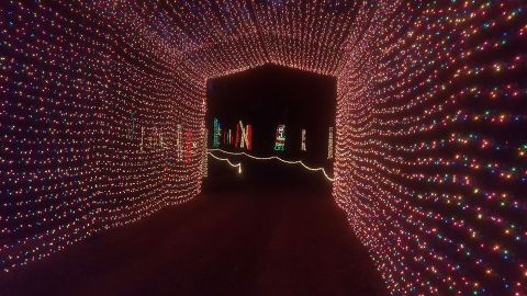 Drive Down Candy Cane Lane In Louisiana For A Magical Experience