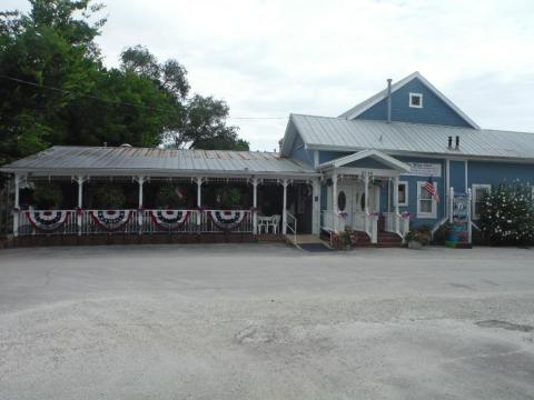 The Coziest Place For A Winter Missouri Meal, The Blue Owl Restaurant & Bakery, Is Comfort Food At Its Finest