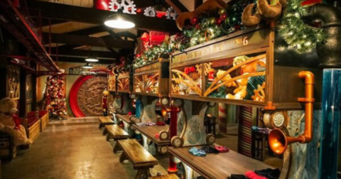 The Christmas Village In Arizona That Becomes Even More Magical Year After Year