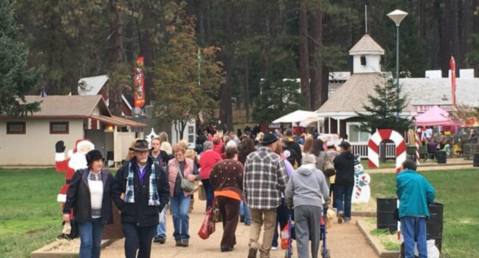 Wander Through Four Buildings Full Of Holiday Treasures At This Northern California Christmas Show