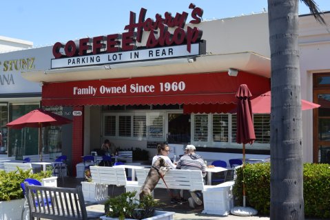 Harry's Coffee Shop Has Been Serving Up Delicious Breakfasts In Southern California Since 1960