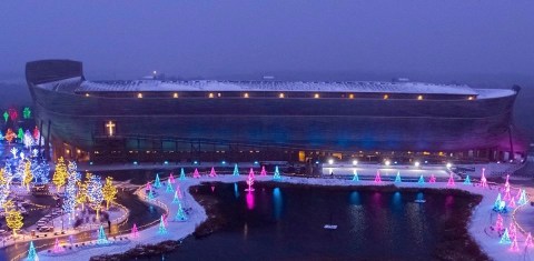 Watch A Spectacularly Unique Light Display At The Ark Encounter In Kentucky For Only The Cost Of Parking