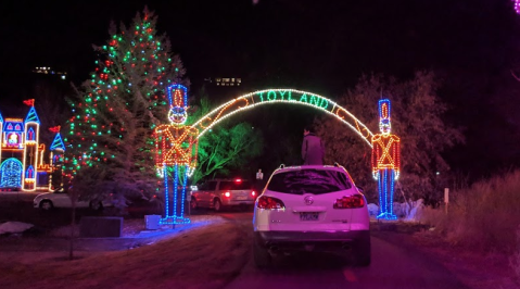 Even The Grinch Would Marvel At The Festival Of Lights In Spanish Fork, Utah